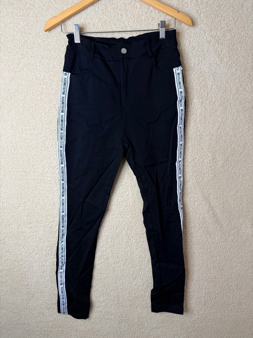 Musumdiv Women’s Black Skinny Pants Logo Side Stripe Size L